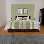 No2 Style & Design Xxl Centre דירה