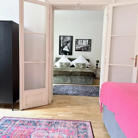 No2 Style & Design Xxl Centre
